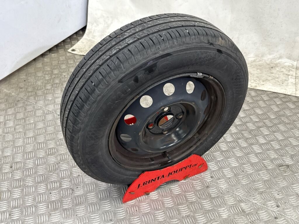 Hyundai i20 2011 Vihreä