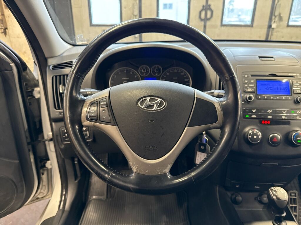 Hyundai i30 2008 Hopea