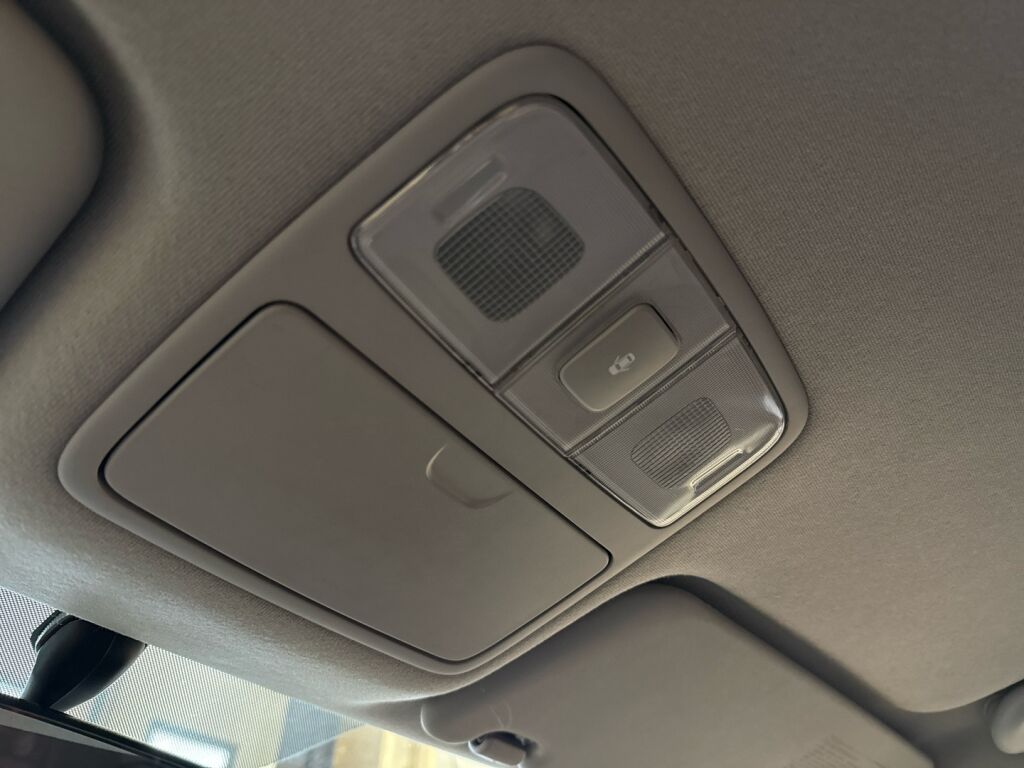 Hyundai i30 2008 Hopea