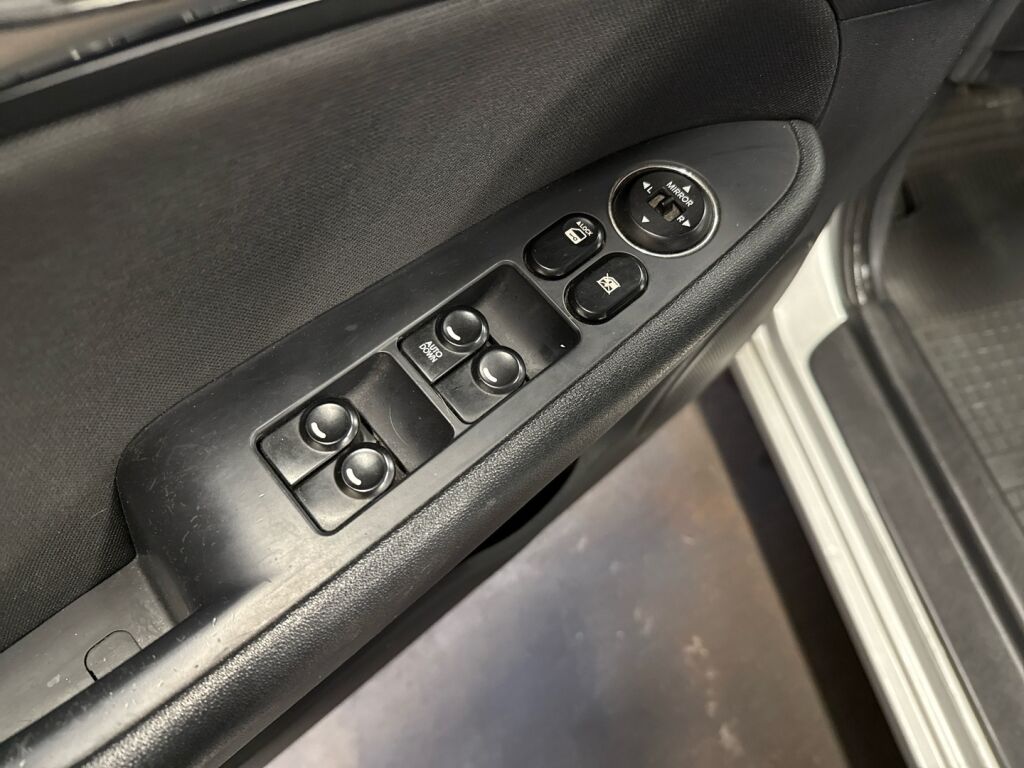 Hyundai i30 2008 Hopea