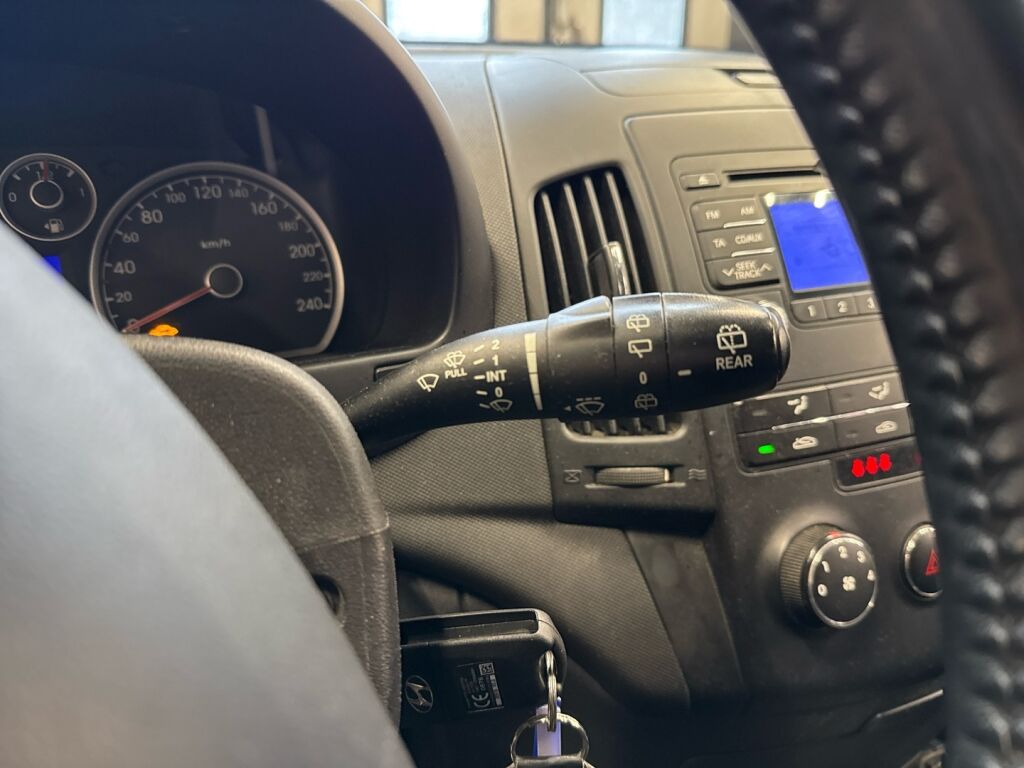 Hyundai i30 2008 Hopea