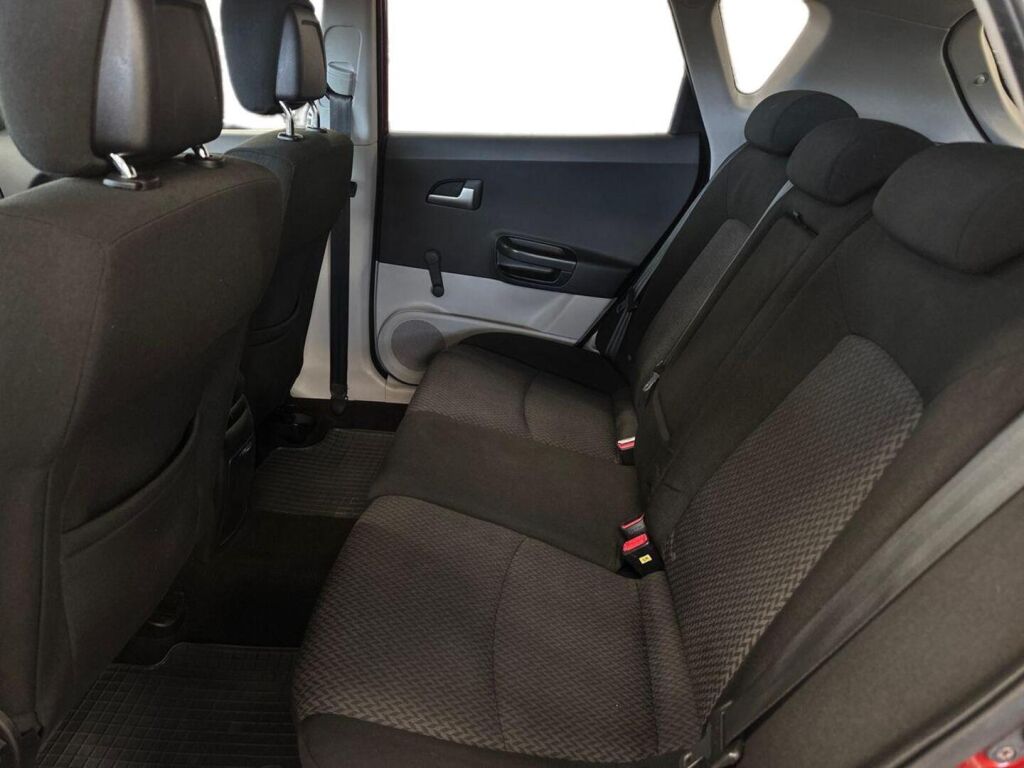 Kia Ceed 2007 Punainen