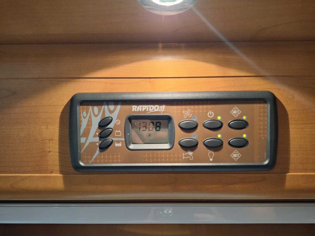 Rapido 983F 2007 Valkoinen