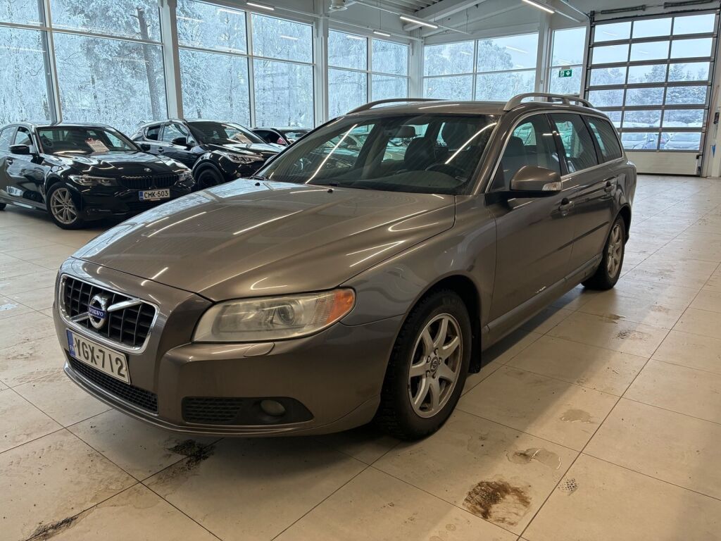Volvo V70 2008 Harmaa