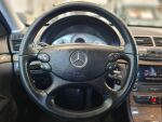 Mercedes-Benz E 2008 Musta