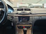 Mercedes-Benz E 2008 Musta