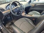 Mercedes-Benz E 2008 Musta
