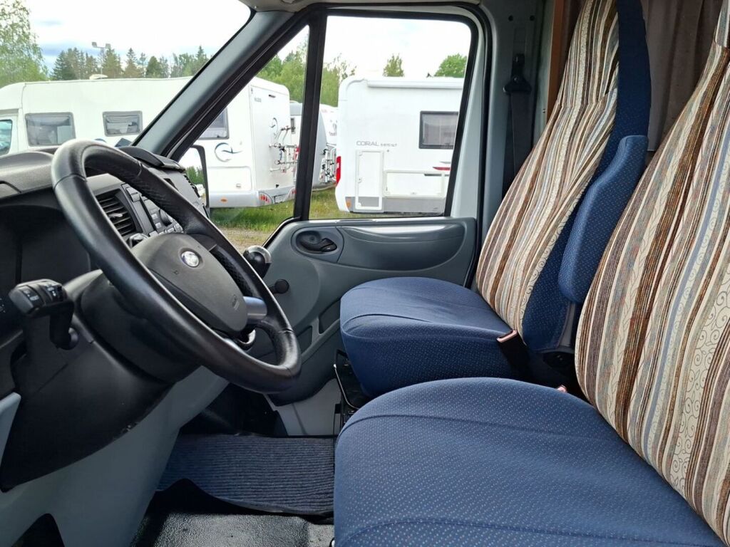 Carado T 344 2008 Valkoinen
