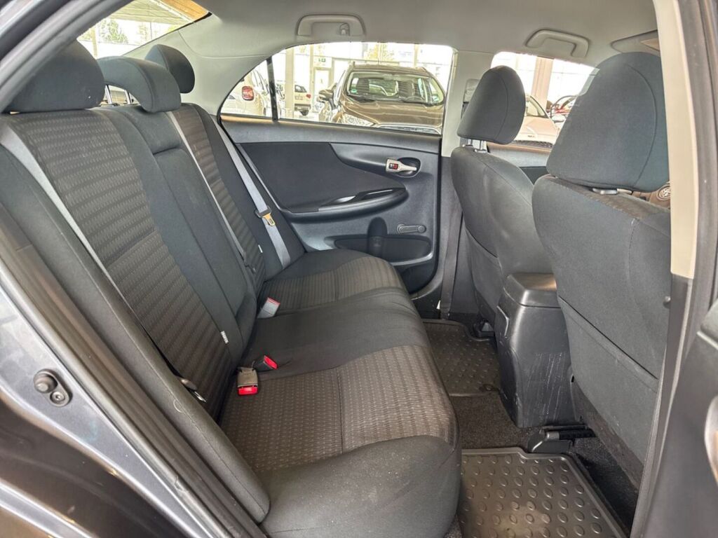 Toyota Corolla 2008 Metallinhohto Harmaa