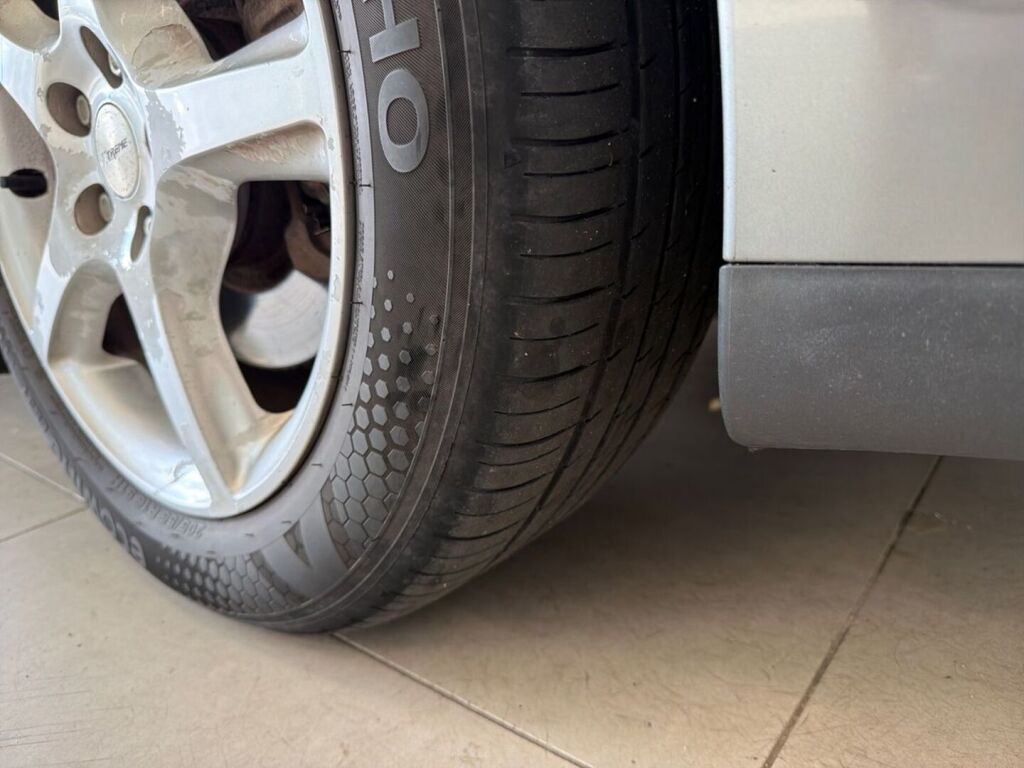 Toyota Avensis 2008 Hopea