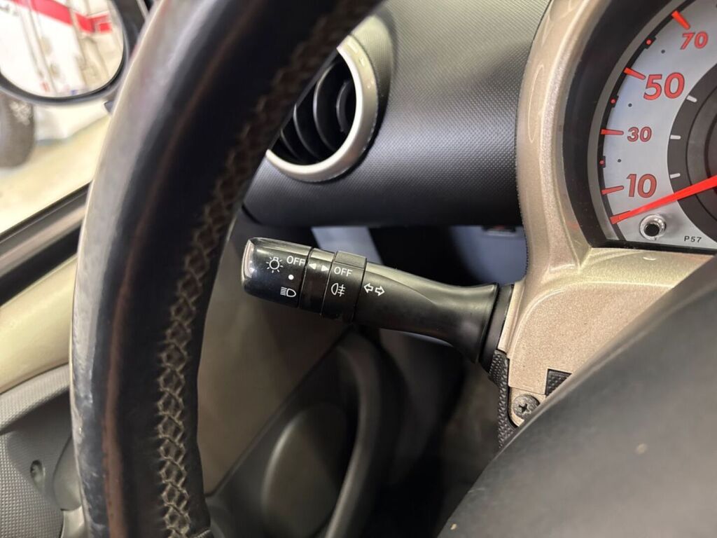 Toyota AYGO 2008 Harmaa