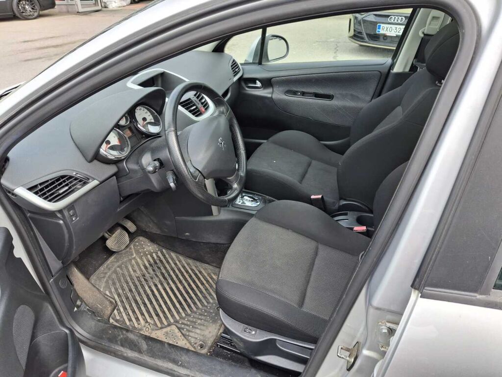 Peugeot 207 2008 Harmaa