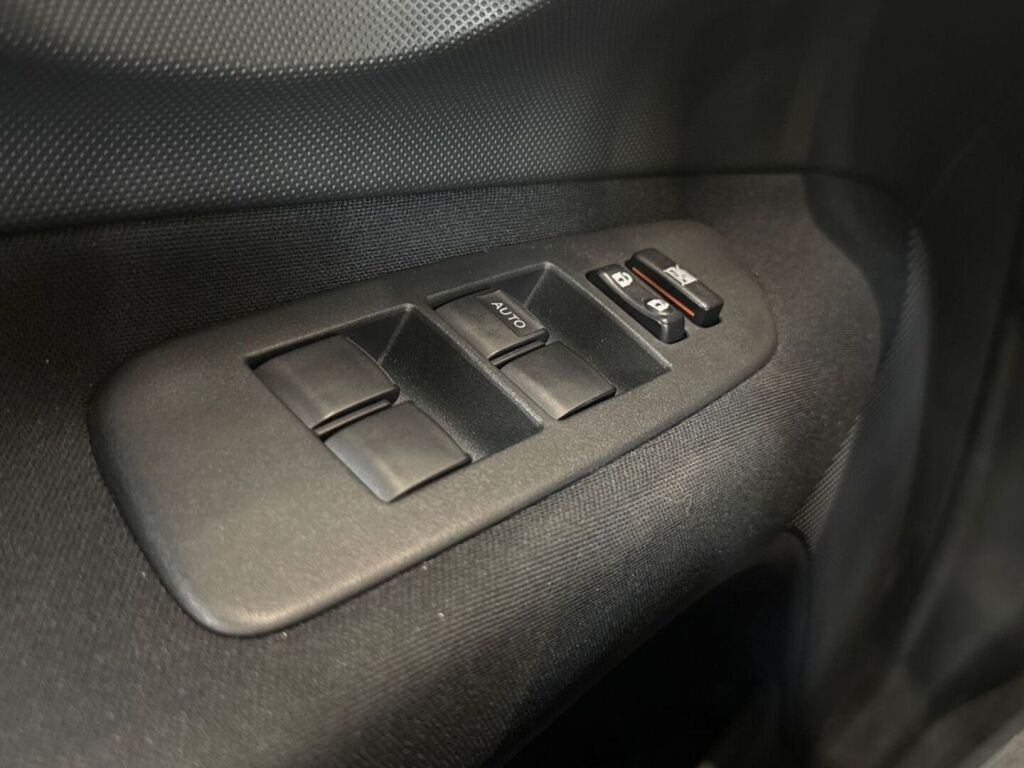 Toyota Auris 2008 Harmaa