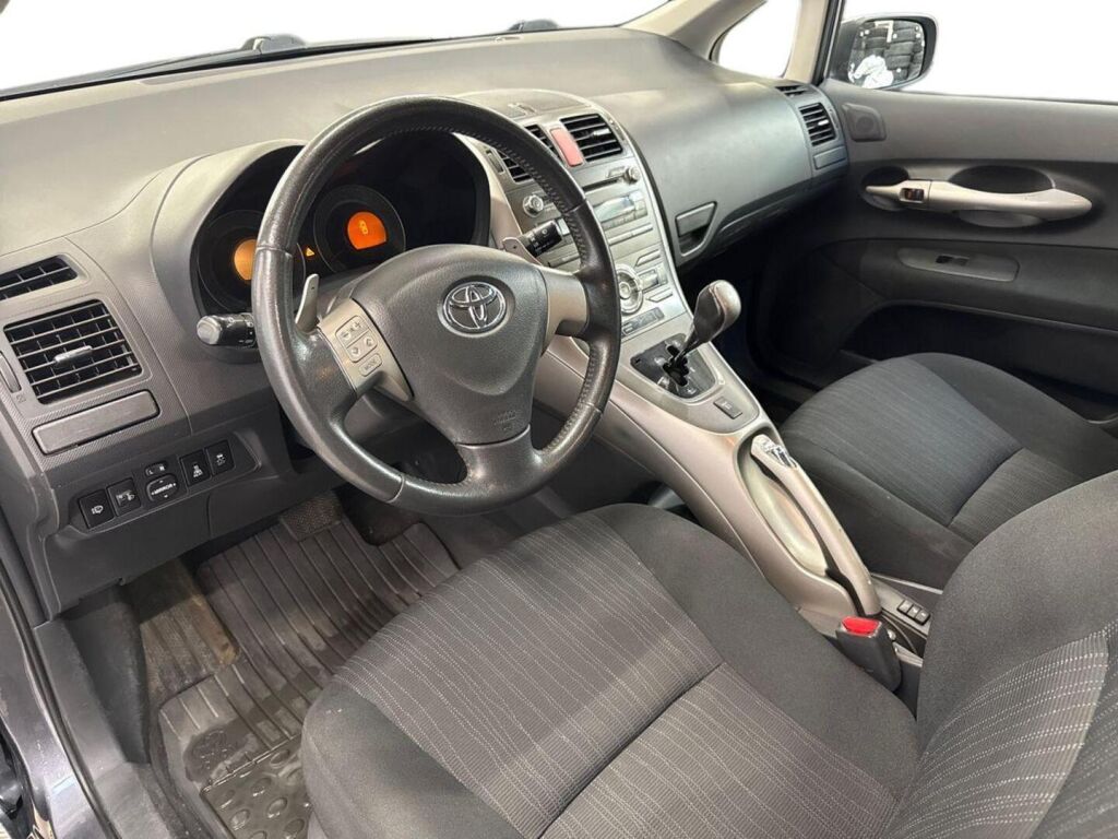 Toyota Auris 2008 Harmaa