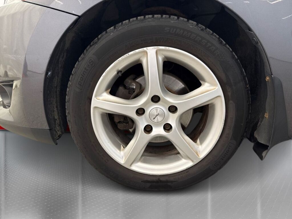 Toyota Auris 2008 Harmaa