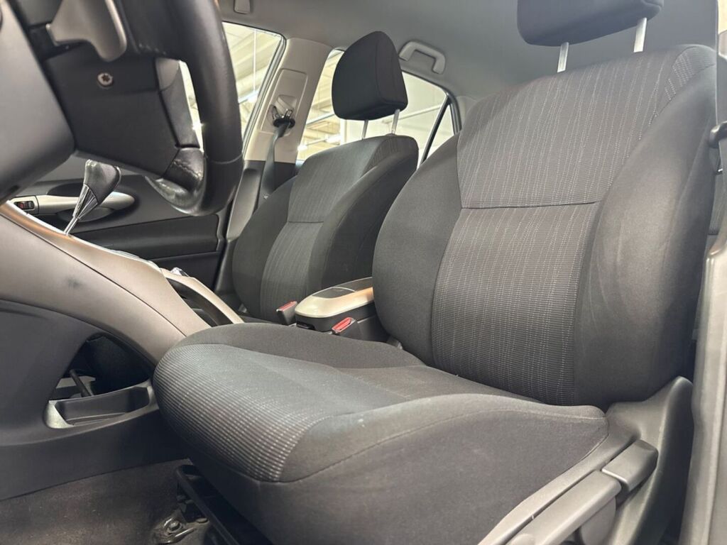 Toyota Auris 2008 Harmaa