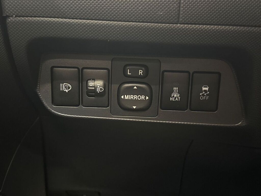 Toyota Auris 2008 Harmaa