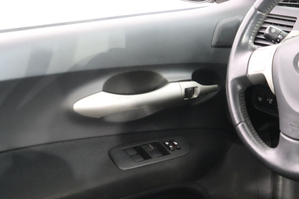 Toyota Auris 2008 Harmaa