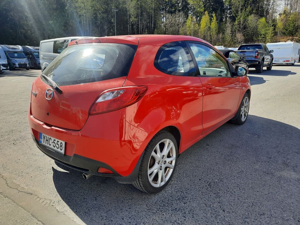 Mazda Mazda2 2009 Punainen