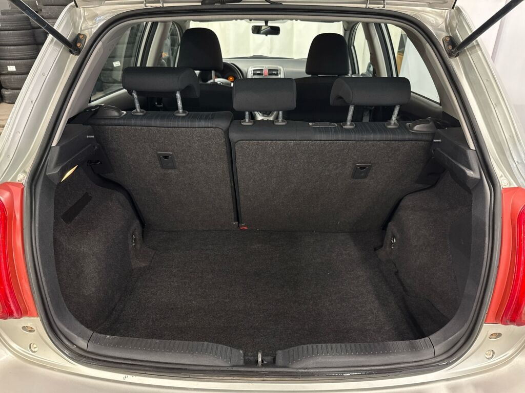 Toyota Auris 2008 Hopea