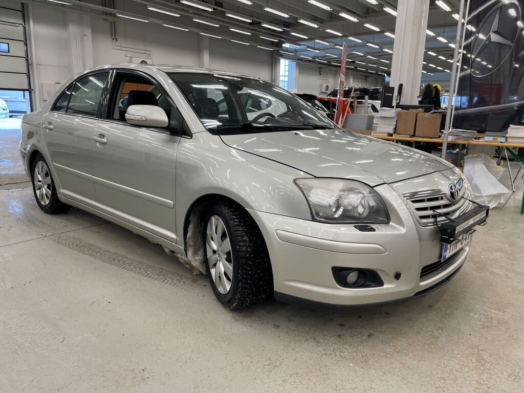 Toyota Avensis 2008 Hopea