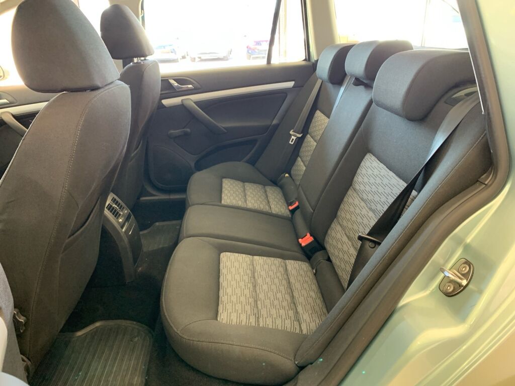 Skoda Octavia 2009 Vihreä