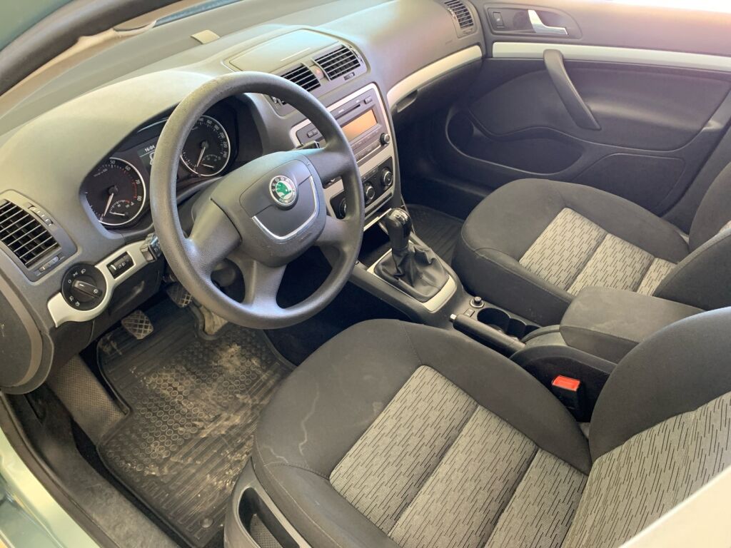 Skoda Octavia 2009 Vihreä