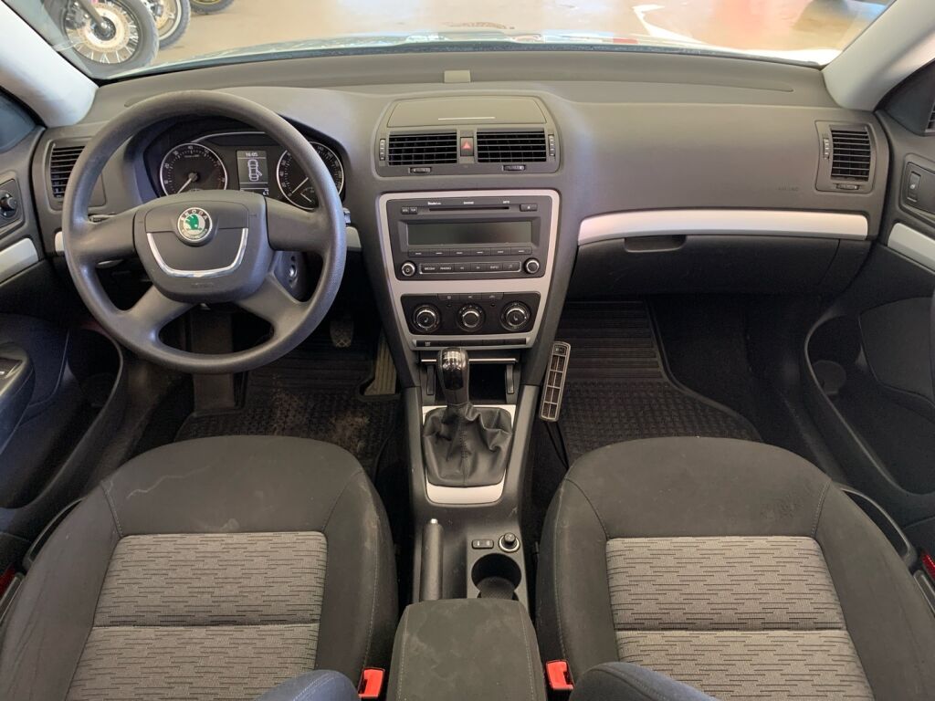 Skoda Octavia 2009 Vihreä