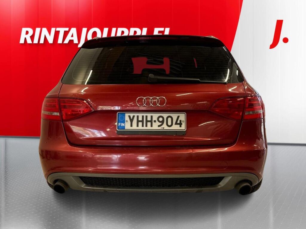 Audi A4 2009 Punainen