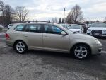 Volkswagen Golf 2009 Ruskea (beige)