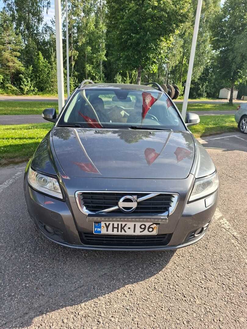 Volvo V50 2011 Harmaa
