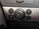 Opel Astra 2011 Harmaa
