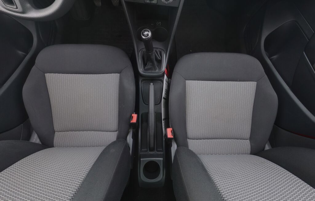 Volkswagen Polo 2011 Punainen