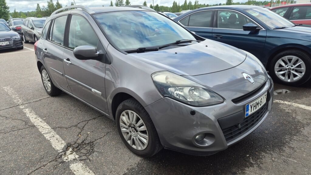 Renault Clio Sport Tourer 2010 Harmaa