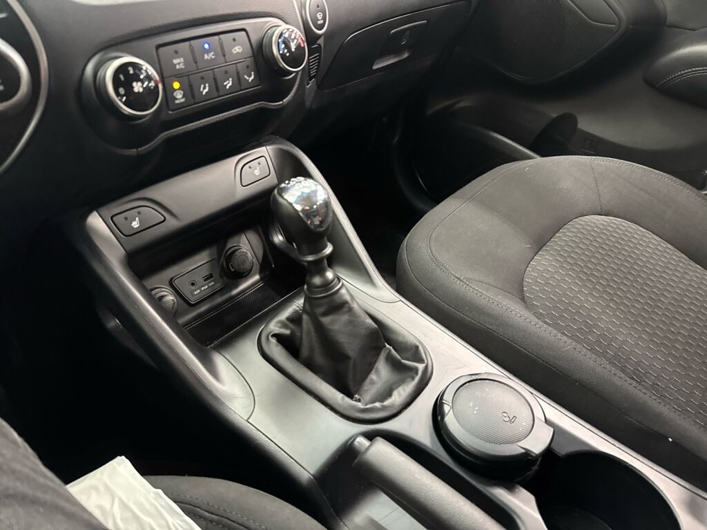 Hyundai ix35 2011 Valkoinen