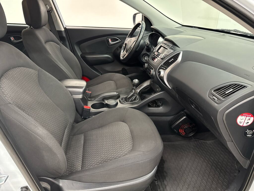 Hyundai ix35 2011 Valkoinen
