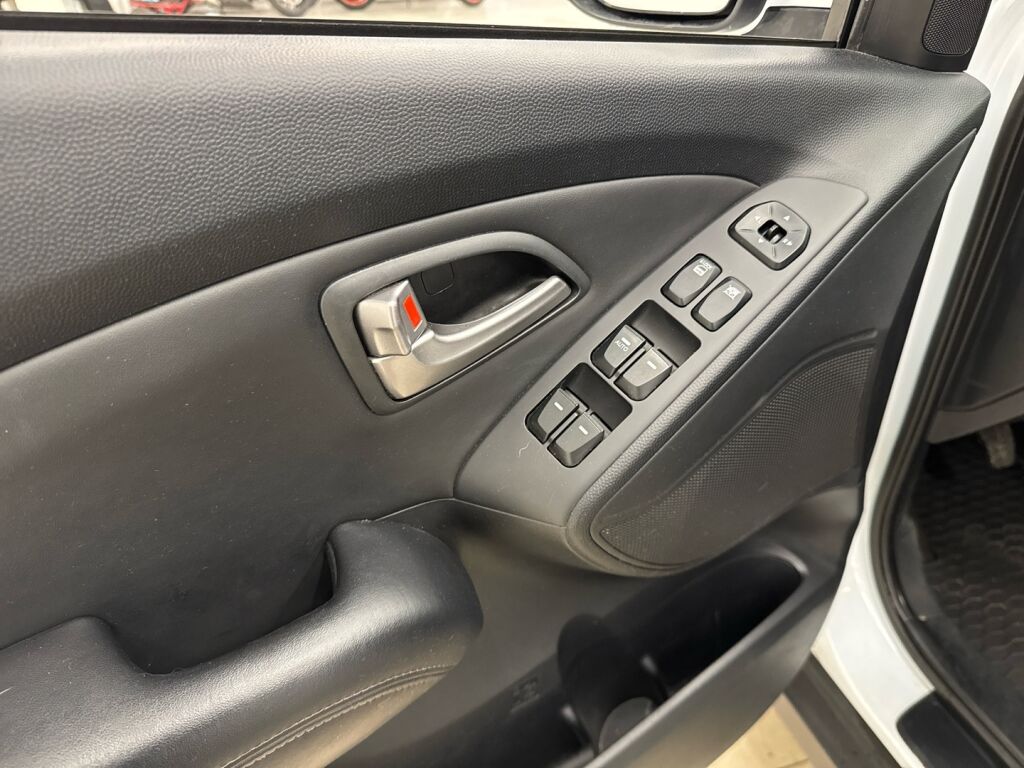 Hyundai ix35 2011 Valkoinen