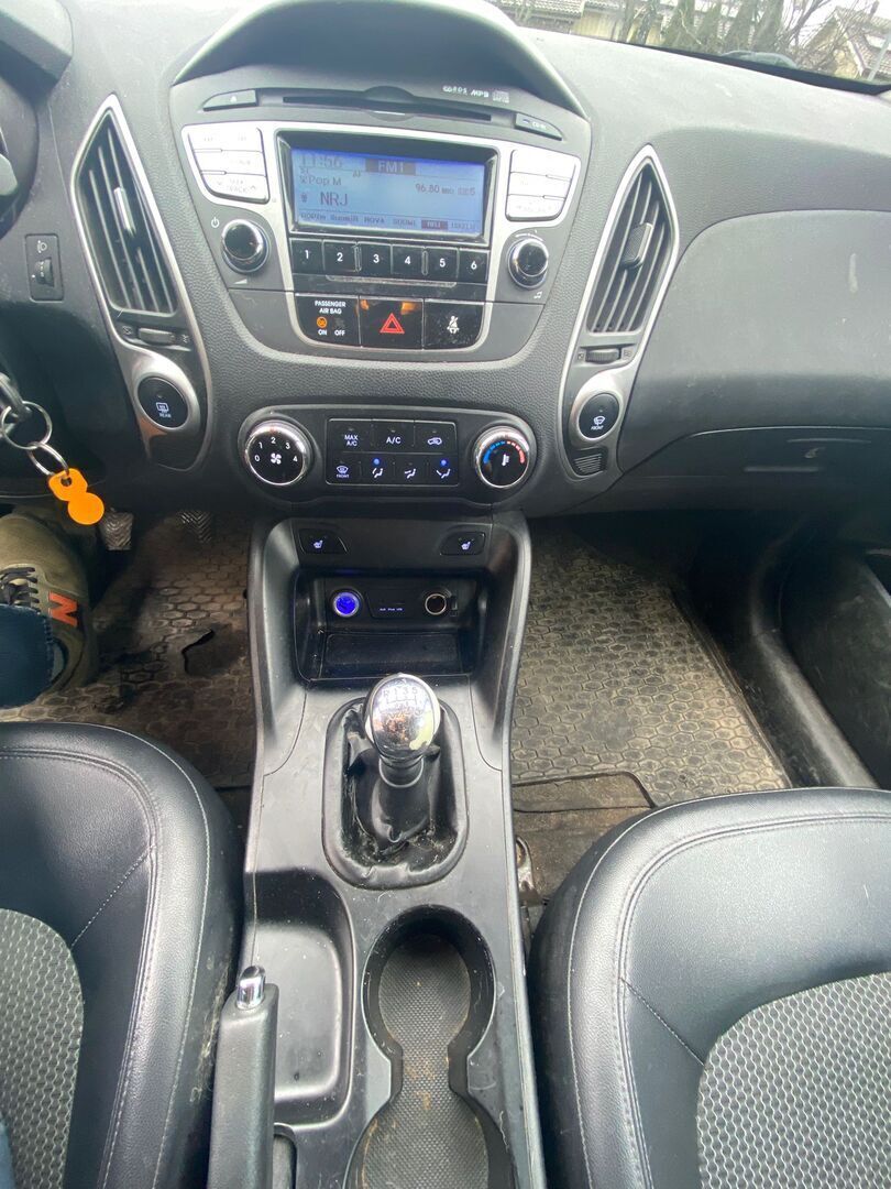 Hyundai ix35 2011 Musta