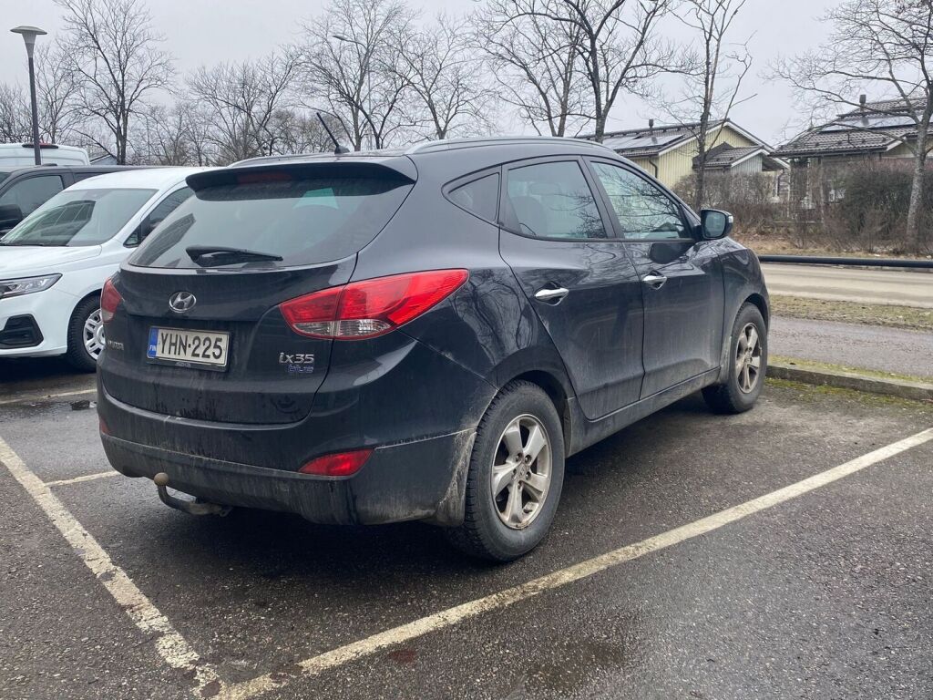 Hyundai ix35 2011 Musta