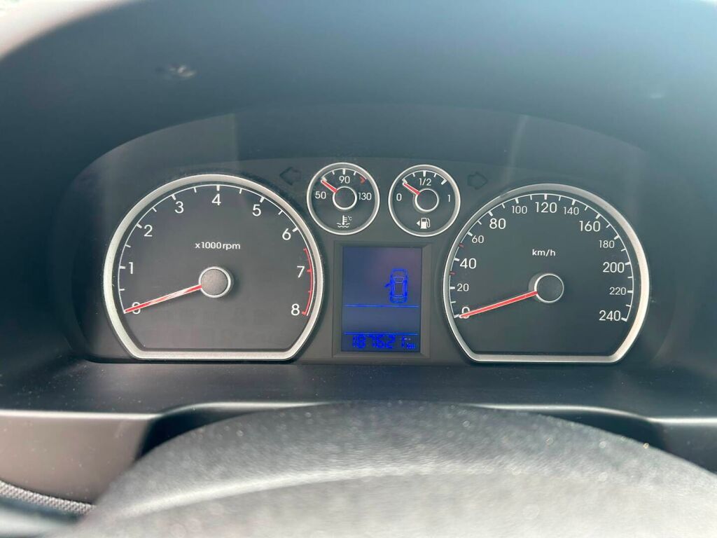Hyundai i30 2011 Ruskea (beige)