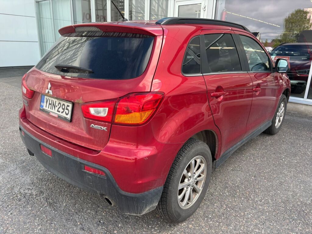 Mitsubishi ASX 2011 Punainen