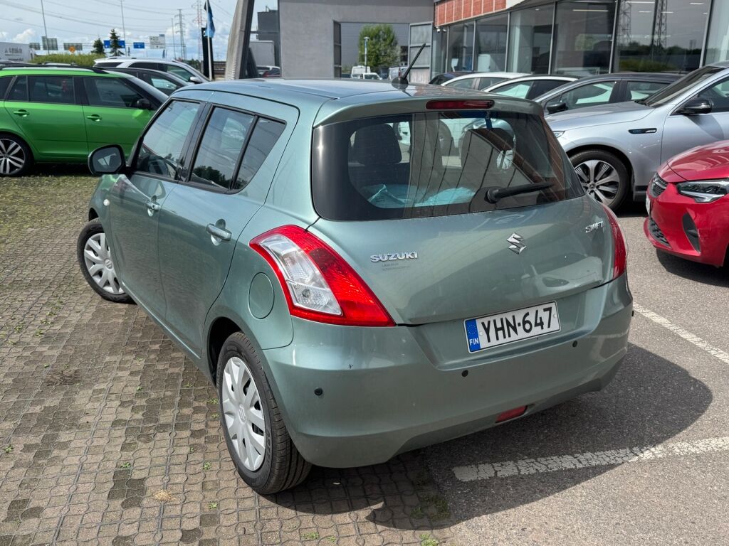 Suzuki Swift 2011 Vihreä