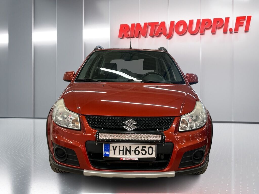 Suzuki SX4 2011 Oranssi