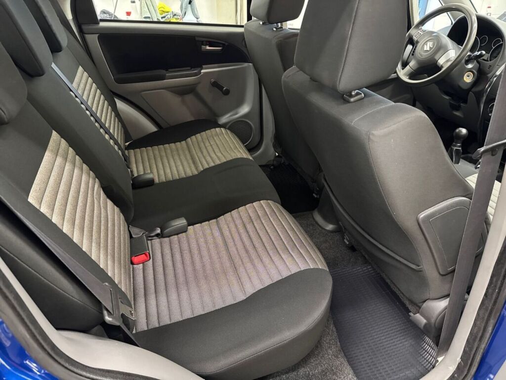 Suzuki SX4 2011 Sininen