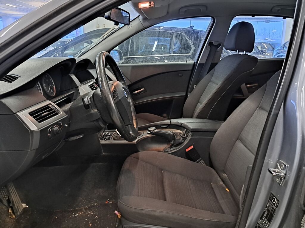 BMW 520 2006 Harmaa