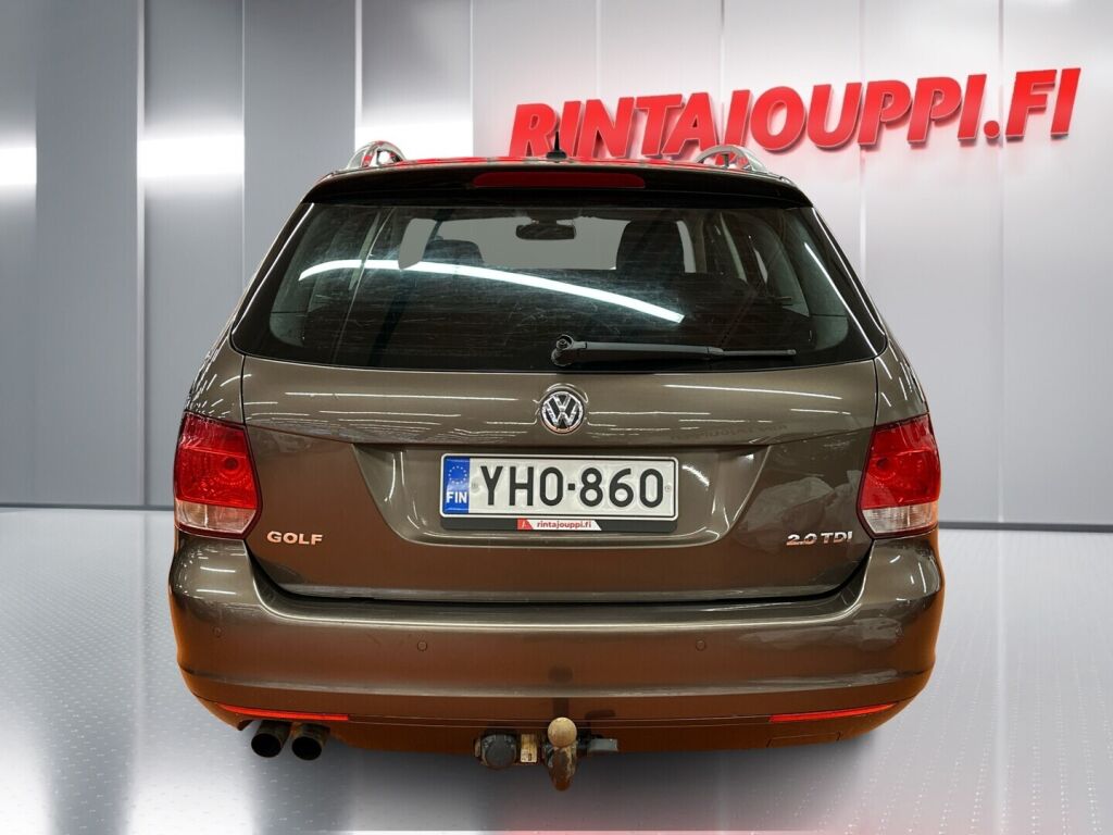 Volkswagen Golf 2011 Ruskea (beige)