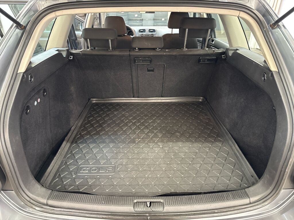 Volkswagen Golf 2011 Harmaa