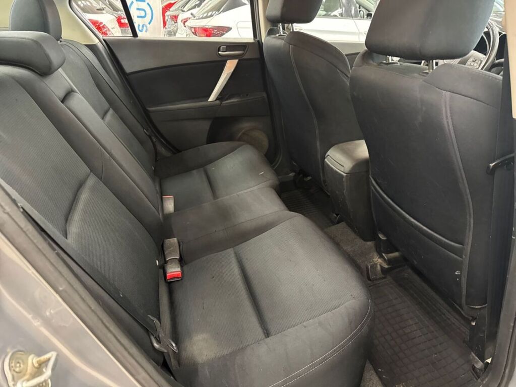 Mazda Mazda3 2011 Harmaa