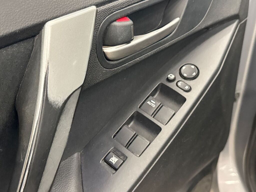 Mazda Mazda3 2011 Harmaa