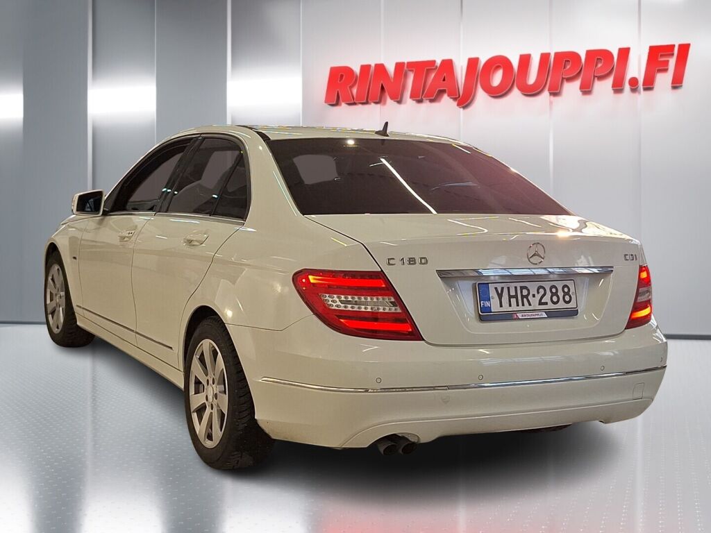 Mercedes-Benz C 2011 Valkoinen